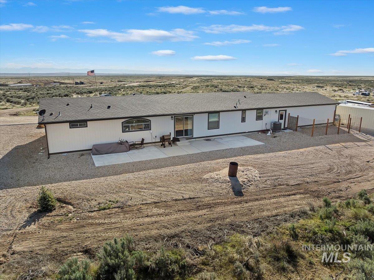 Boise, Idaho, 83716, United States, 4 Bedrooms Bedrooms, ,2 BathroomsBathrooms,Residential,For Sale,1990329