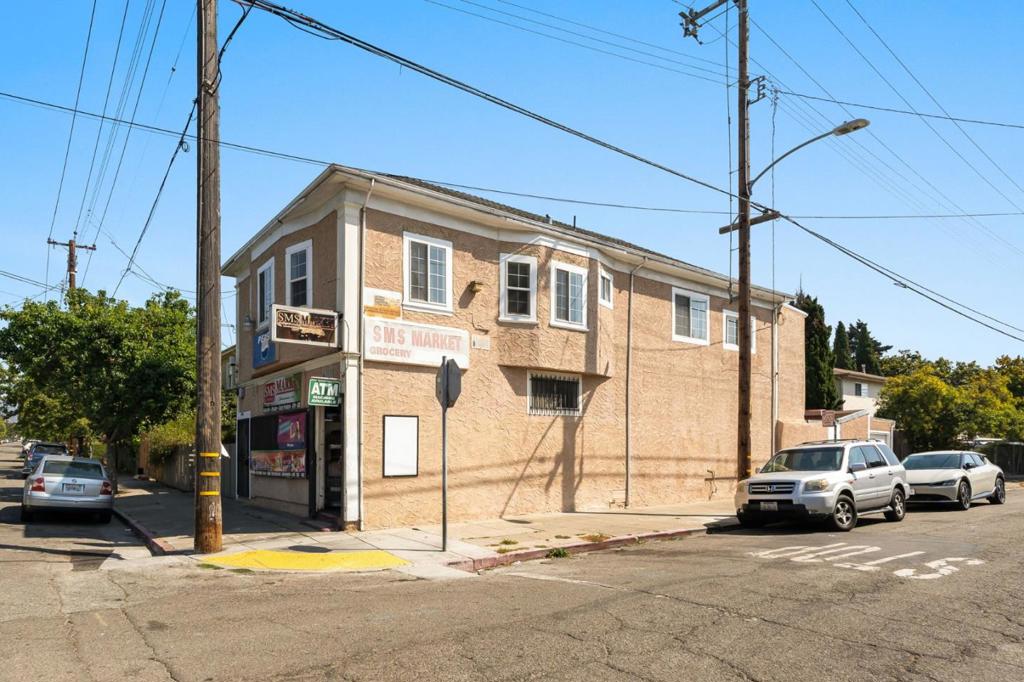 Emeryville, California, 94608, United States, ,Residential,For Sale,1928505