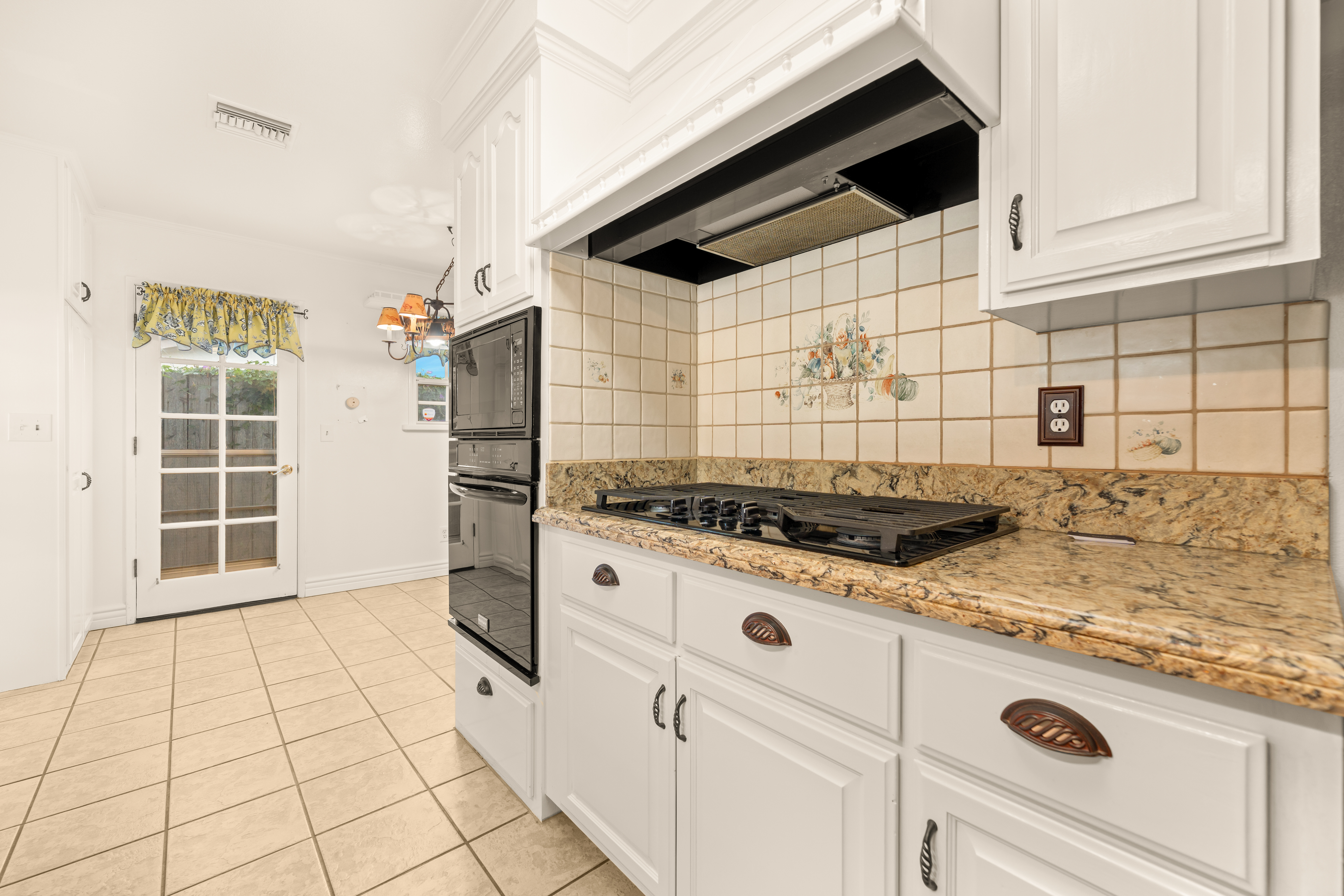  413 Descanso Avenue, Ojai, CA 93023 - 物件實景