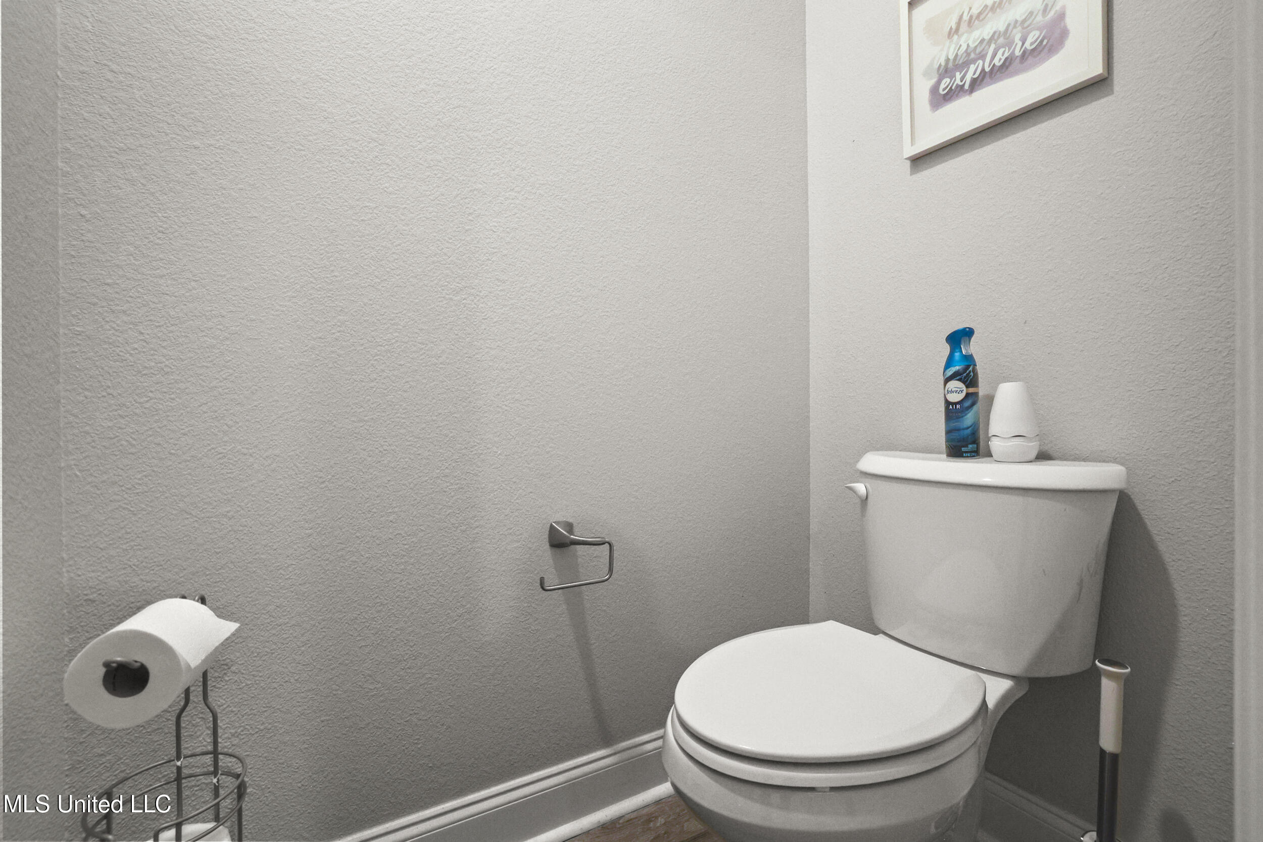 Biloxi, Mississippi, 39531, United States, 3 Bedrooms Bedrooms, ,3 BathroomsBathrooms,Residential,For Sale,1906978