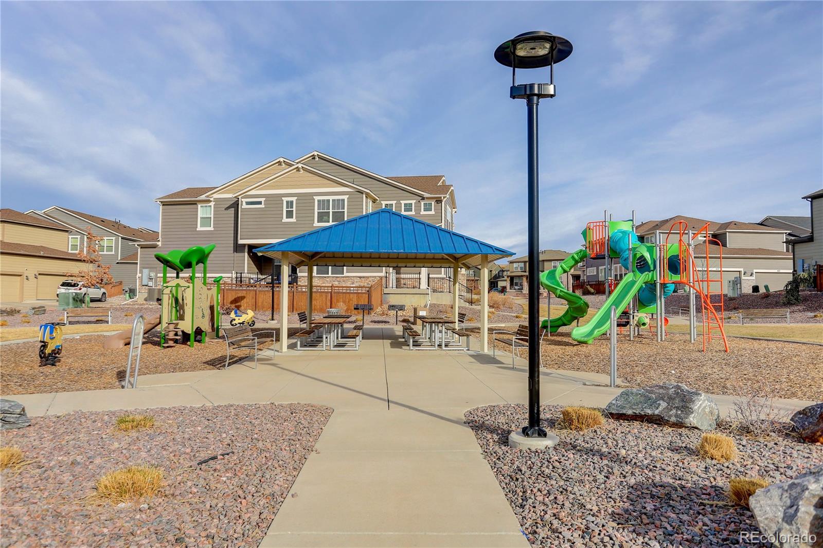 Castle Pines, Colorado, 80108, United States, 3 Bedrooms Bedrooms, ,2 BathroomsBathrooms,Residential,For Sale,1865426
