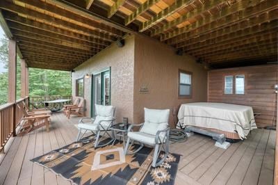 Murphy, North Carolina, 28906, United States, 3 Bedrooms Bedrooms, ,3 BathroomsBathrooms,Residential,For Sale,1917249