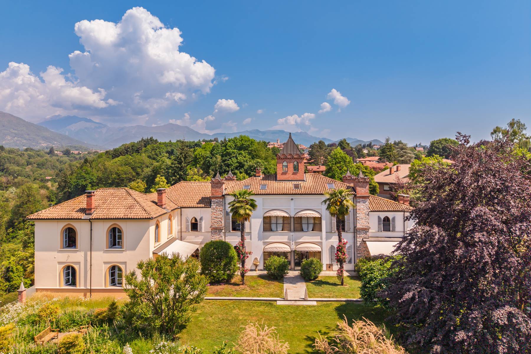  Prestigious Panoramic Estate in the Hills of Biella - 物件實景