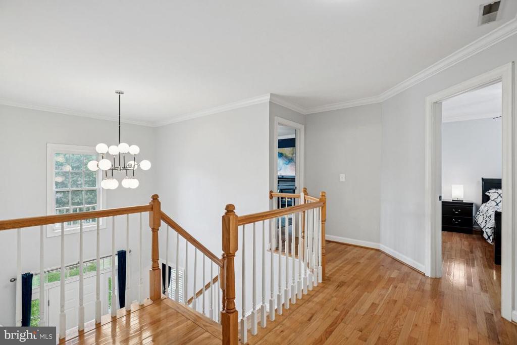 Leesburg, Virginia, 20176, United States, 4 Bedrooms Bedrooms, ,5 BathroomsBathrooms,Residential,For Sale,1900813