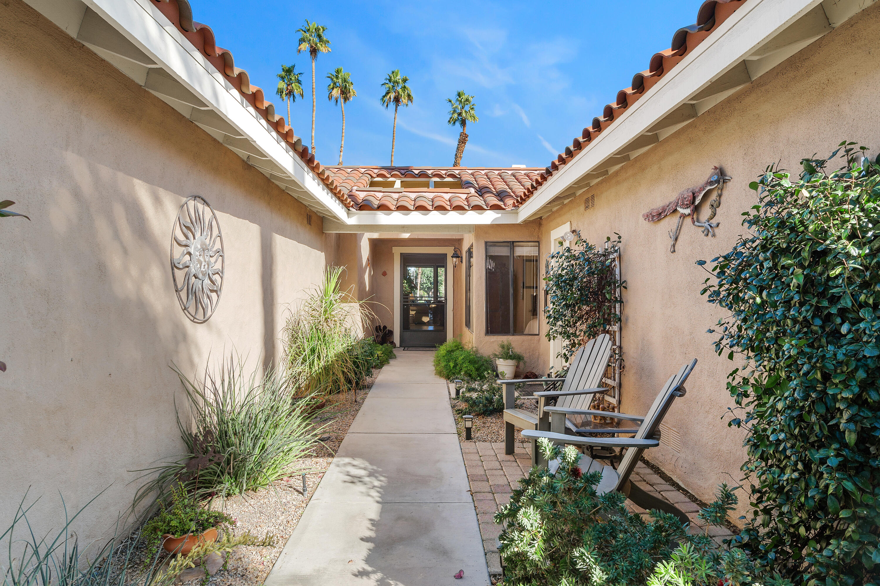 Palm Desert, California, 92260, United States, 2 Bedrooms Bedrooms, ,2 BathroomsBathrooms,Residential,For Sale,1951083
