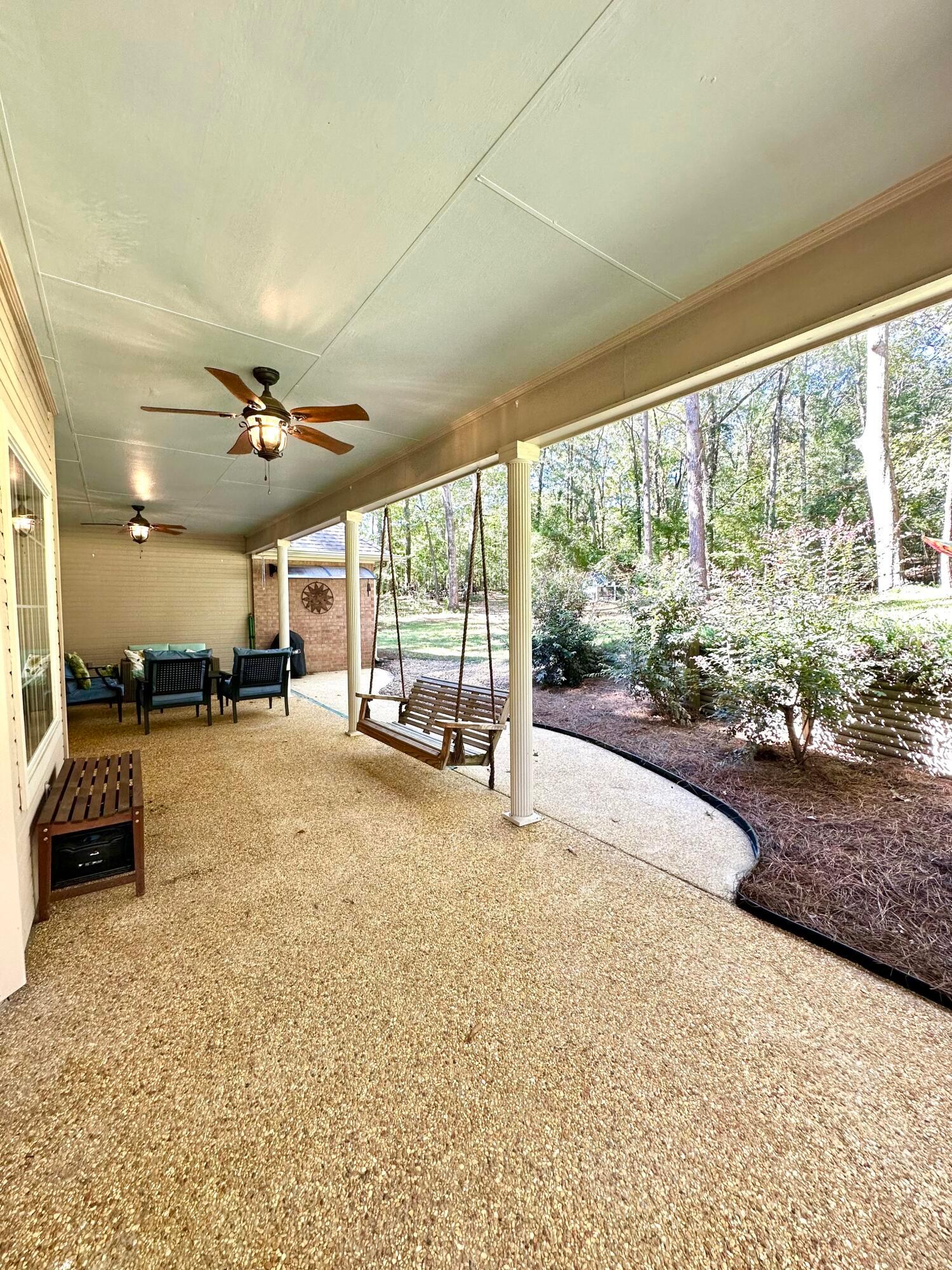 Tupelo, Mississippi, 38804, United States, 4 Bedrooms Bedrooms, ,4 BathroomsBathrooms,Residential,For Sale,1961666