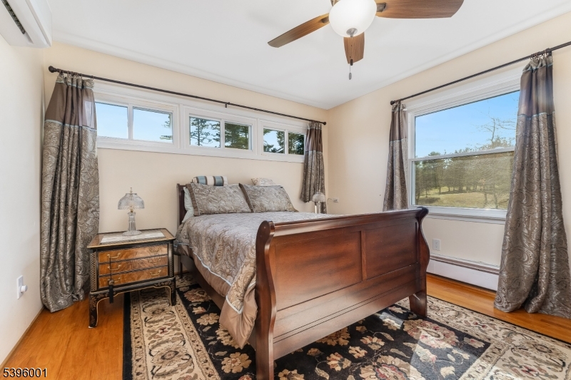 Readington Twp., New Jersey, 08833, United States, 3 Bedrooms Bedrooms, ,3 BathroomsBathrooms,Residential,For Sale,1989255