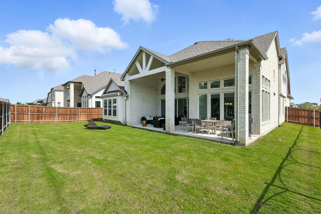 Prosper, Texas, 75078, United States, 4 Bedrooms Bedrooms, ,4 BathroomsBathrooms,Residential,For Sale,1897647