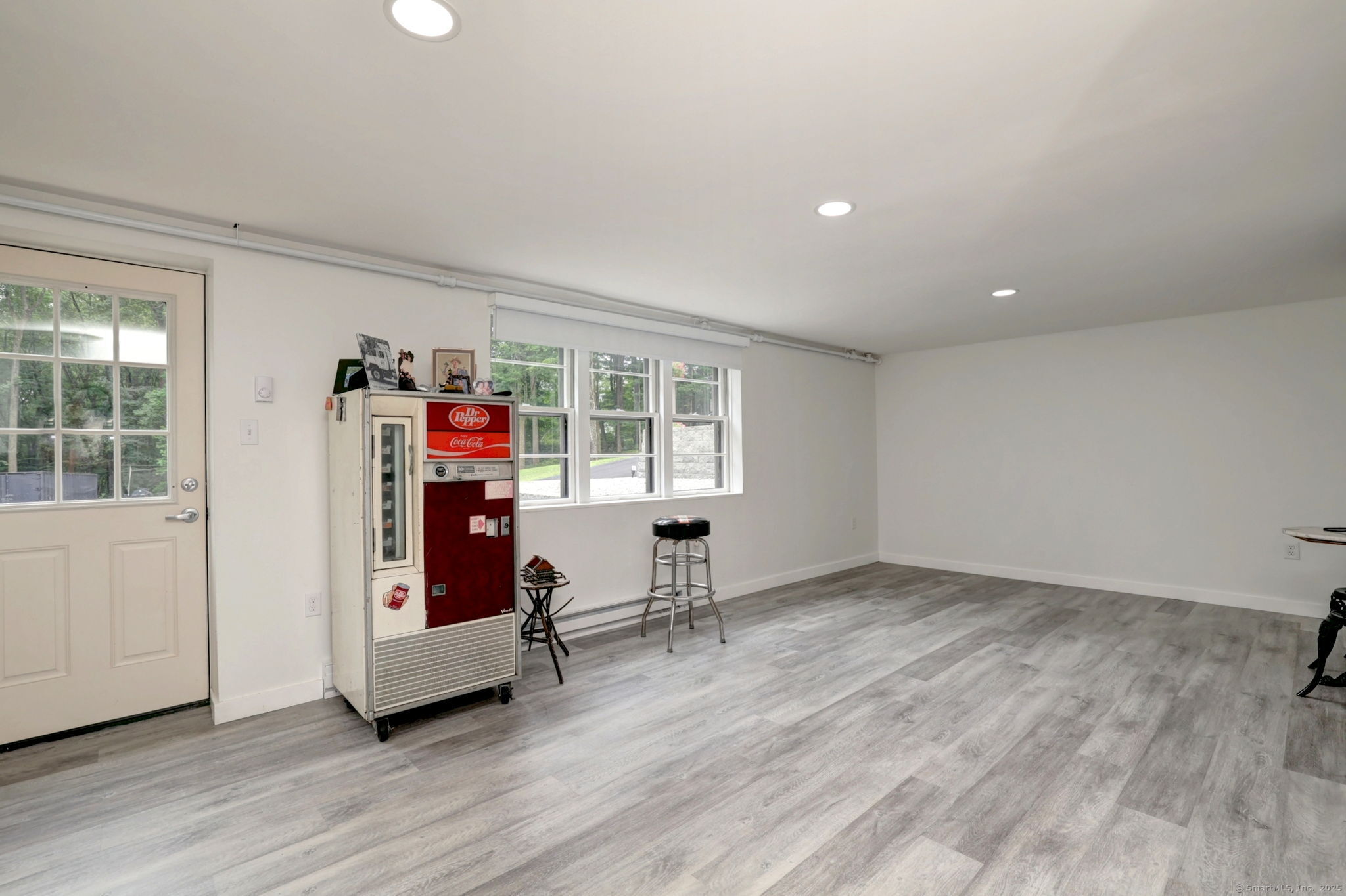 Woodbridge, Connecticut, 06525, United States, 5 Bedrooms Bedrooms, ,4 BathroomsBathrooms,Residential,For Sale,1890965