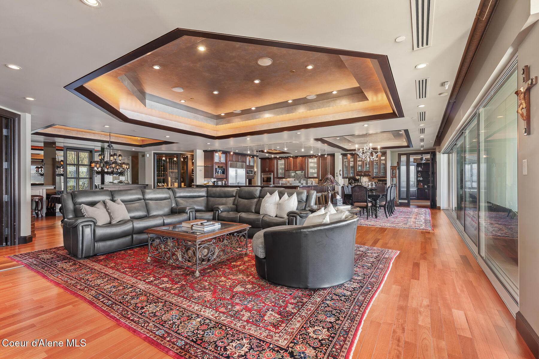 Coeur d'Alene, Idaho, 83814, United States, 4 Bedrooms Bedrooms, ,Residential,For Sale,2010702