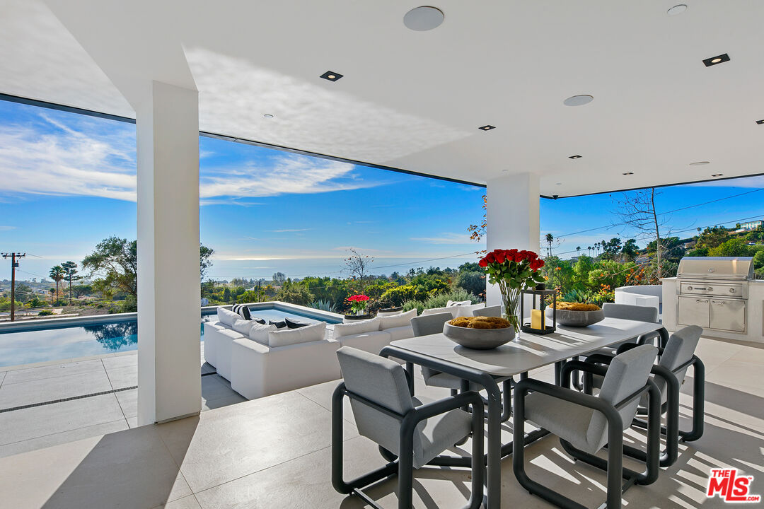 29623 Cuthbert Rd, Malibu, California, 90265, United States, 5 Bedrooms Bedrooms, ,8 BathroomsBathrooms,Residential,For Sale,29623 Cuthbert Rd,1682561