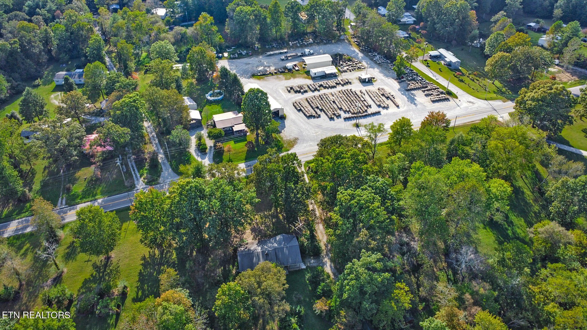 Crossville, Tennessee, 38555, United States, 2 Bedrooms Bedrooms, ,1 BathroomBathrooms,Residential,For Sale,1982388