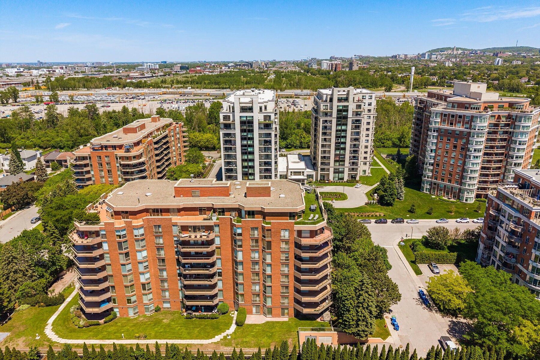  Côte-Saint-Luc, Montréal - 物件實景