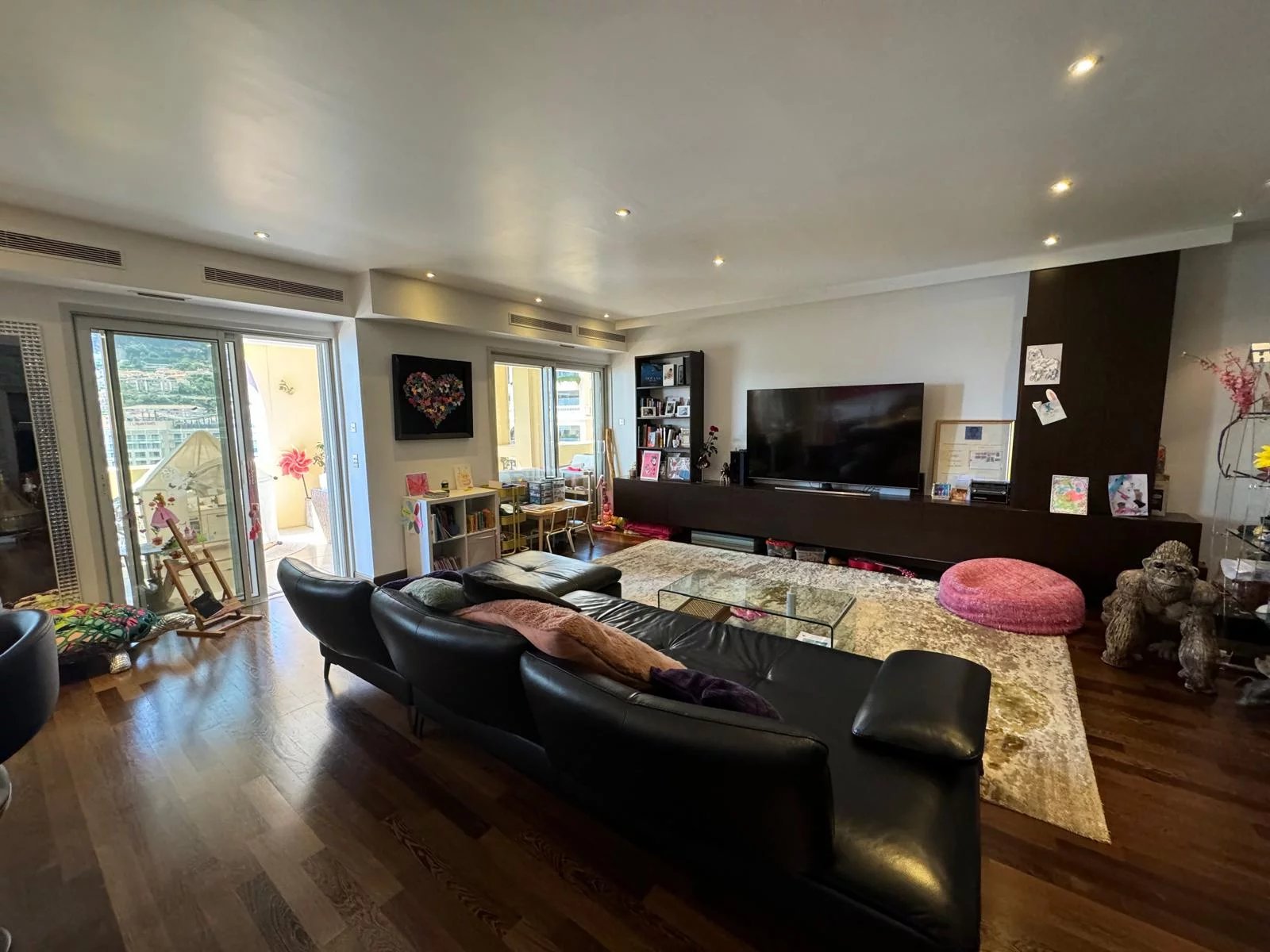 Monaco, 98000, MC, 4 Bedrooms Bedrooms, ,4 BathroomsBathrooms,Residential,For Sale,1571384