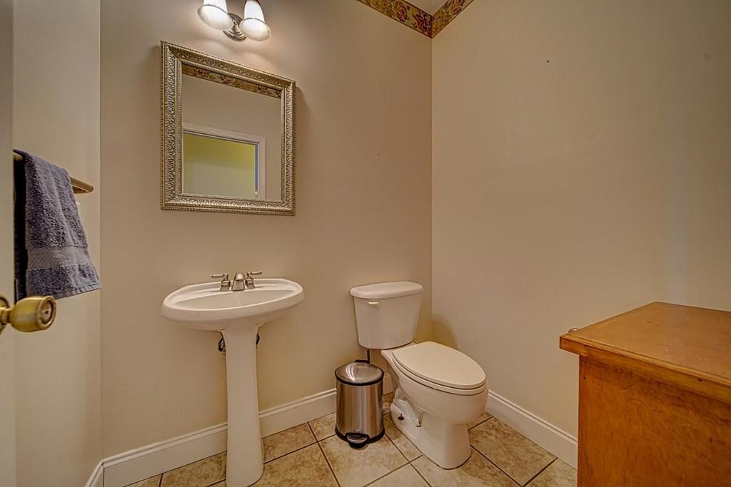 Blairsville, Georgia, 30512, United States, 5 Bedrooms Bedrooms, ,4 BathroomsBathrooms,Residential,For Sale,1770772