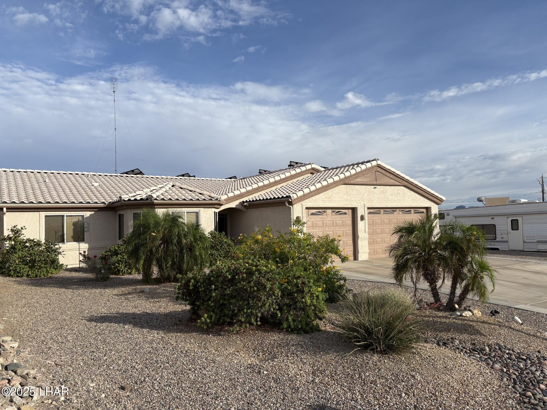 Lake Havasu City, Arizona, 86406, United States, 3 Bedrooms Bedrooms, ,1 BathroomBathrooms,Residential,For Sale,1837475