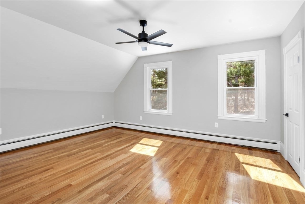 Abington, Massachusetts, 02351, United States, 4 Bedrooms Bedrooms, ,2 BathroomsBathrooms,Residential,For Sale,1758924