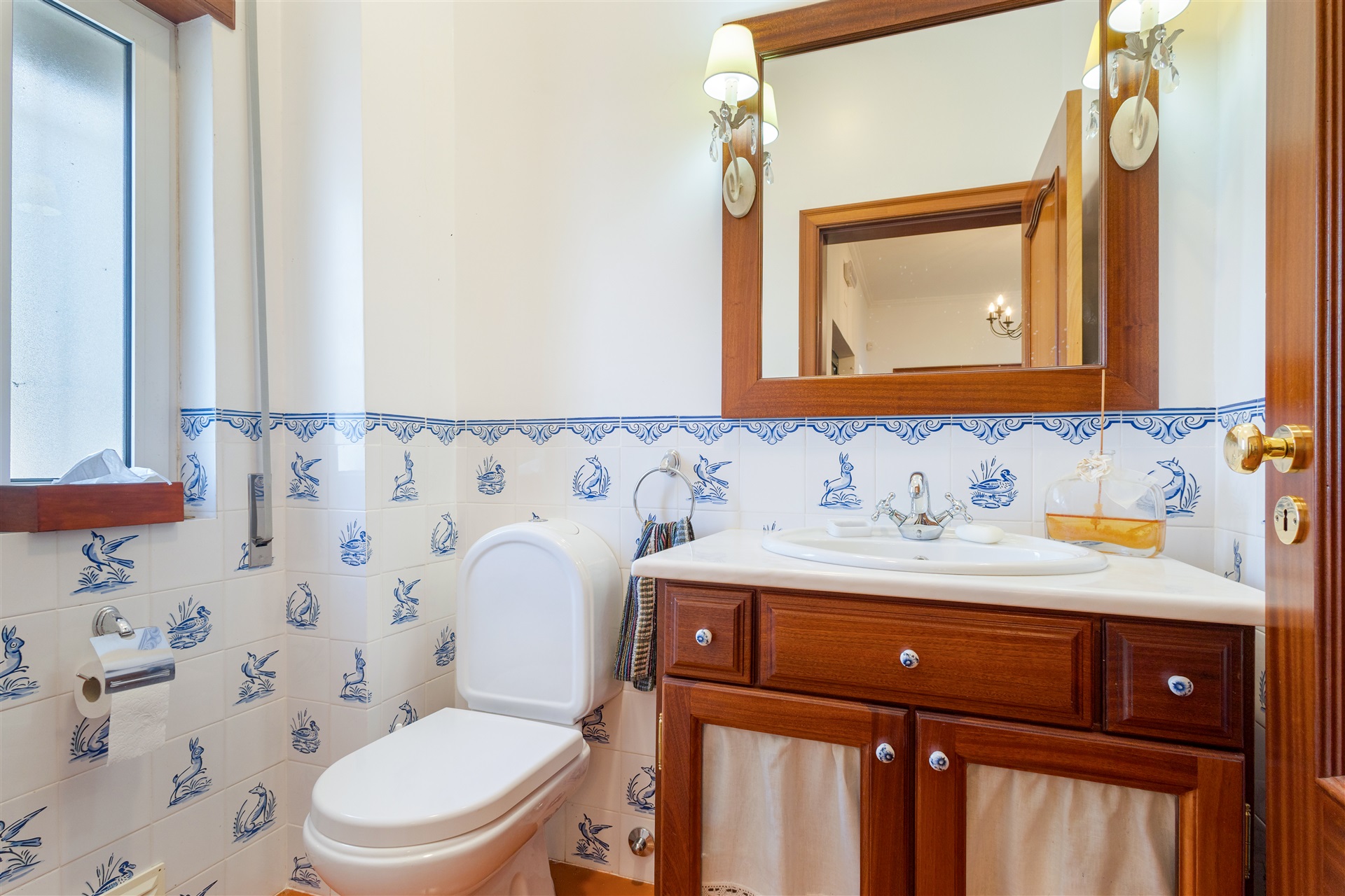 Detached house, 7 bedrooms, for Sale - 物件實景