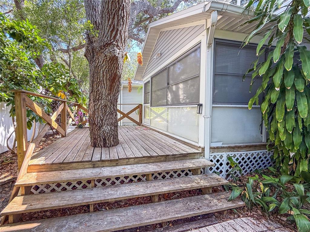 Bradenton, Florida, 34209, United States, 3 Bedrooms Bedrooms, ,3 BathroomsBathrooms,Residential,For Sale,1829594