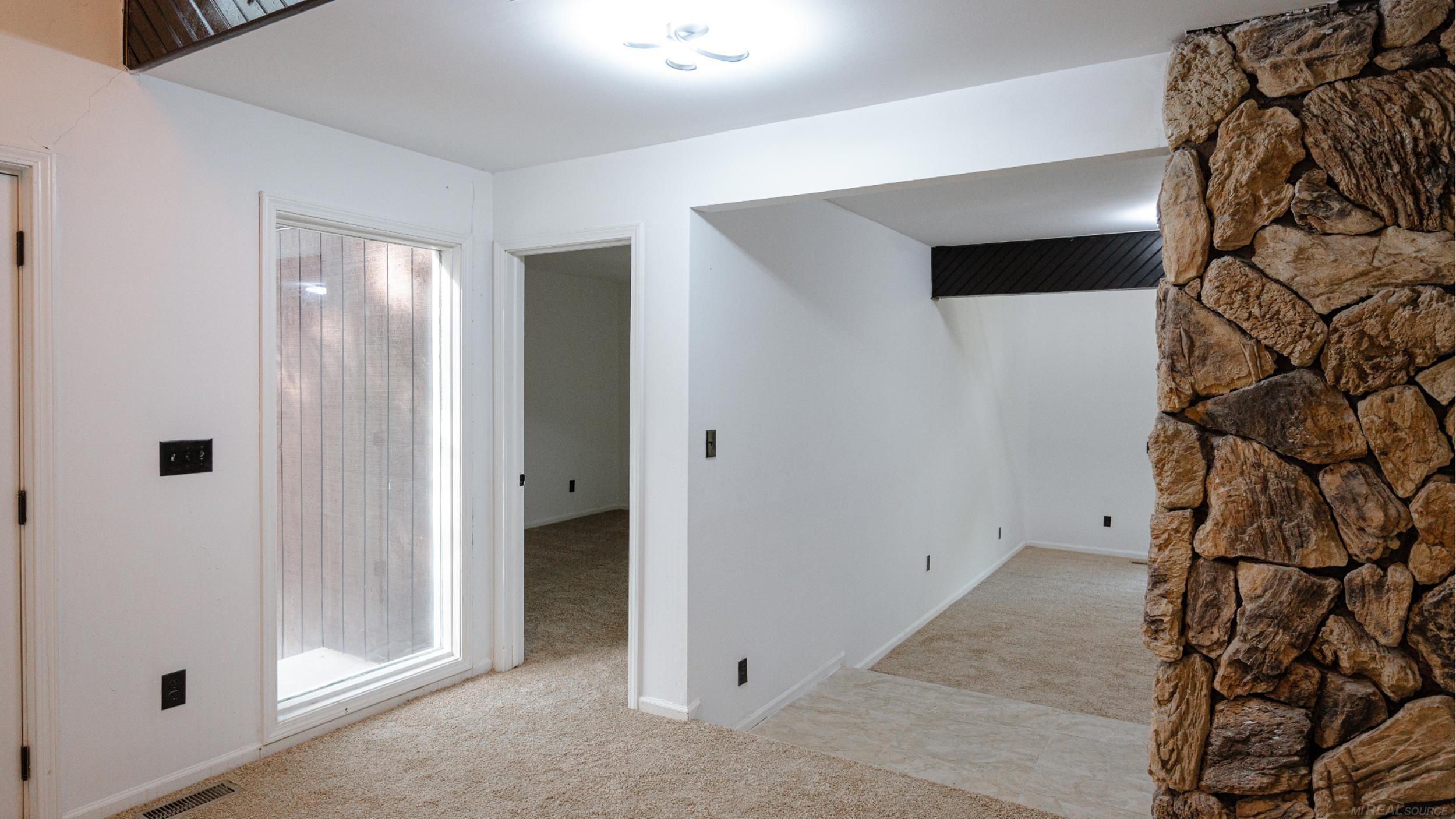 Columbus, Michigan, 48063, United States, 3 Bedrooms Bedrooms, ,3 BathroomsBathrooms,Residential,For Sale,1974296