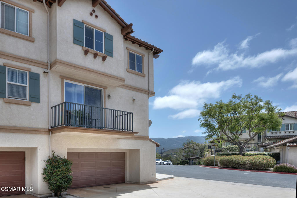 Newbury Park, California, 91320, United States, 3 Bedrooms Bedrooms, ,3 BathroomsBathrooms,Residential,For Sale,2048457