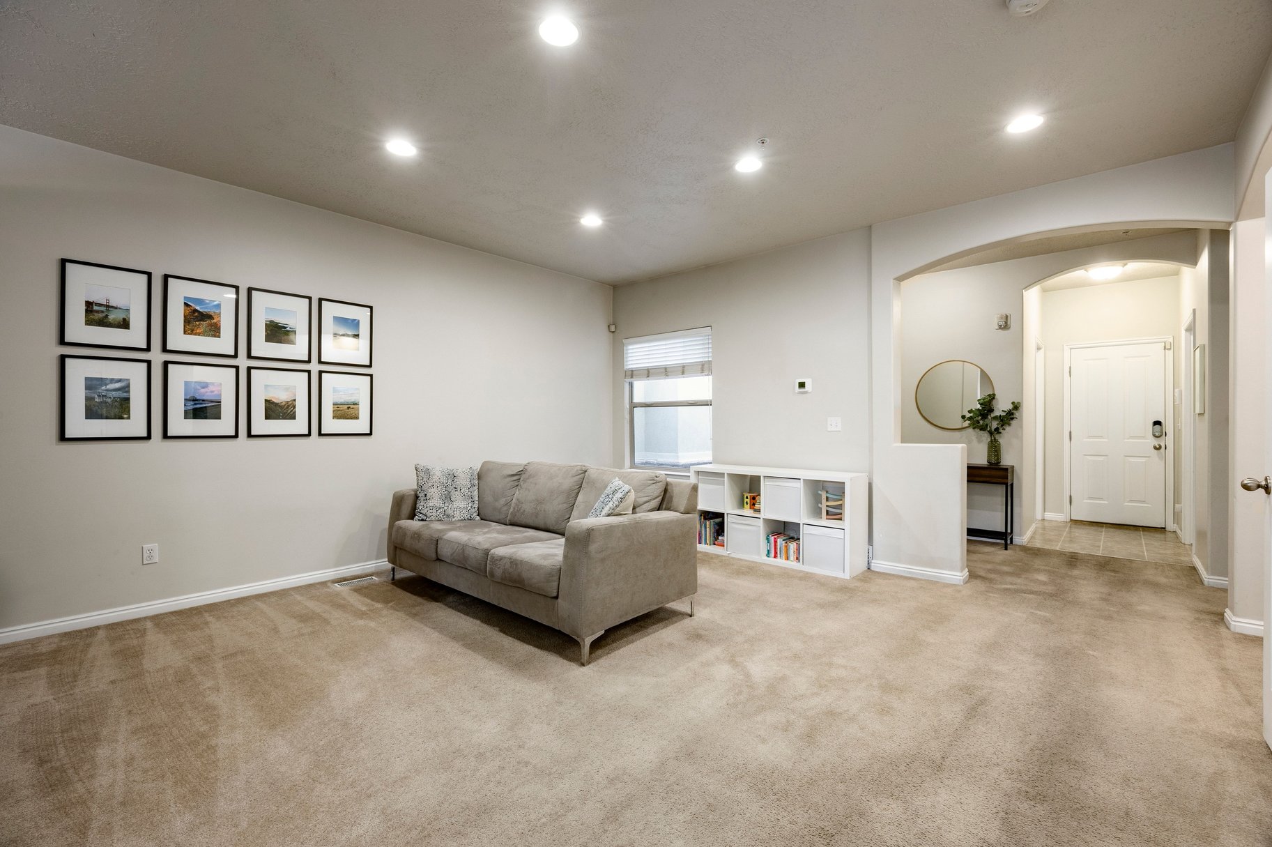  Private Millcreek Townhome with Fenced Backyard & Vaulted Ceilings - 物件實景