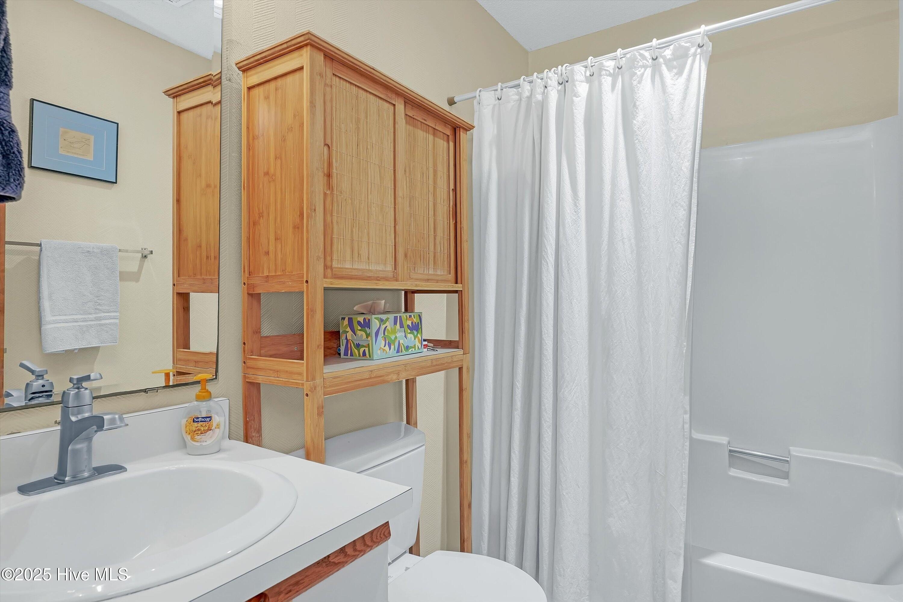 Sunset Beach, North Carolina, 28468, United States, 3 Bedrooms Bedrooms, ,3 BathroomsBathrooms,Residential,For Sale,1975647