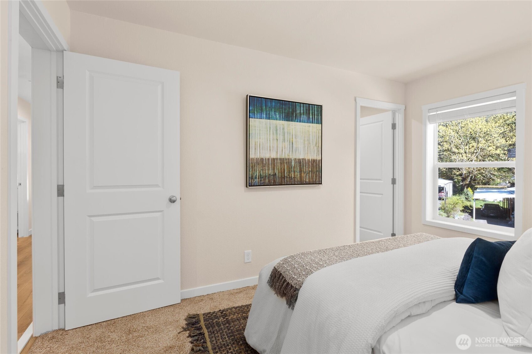 Bothell, Washington, 98012, United States, 2 Bedrooms Bedrooms, ,2 BathroomsBathrooms,Residential,For Sale,1777318