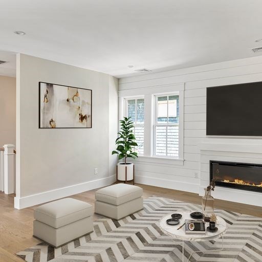 Somerville, Massachusetts, 02144, United States, 4 Bedrooms Bedrooms, ,4 BathroomsBathrooms,Residential,For Sale,1976862