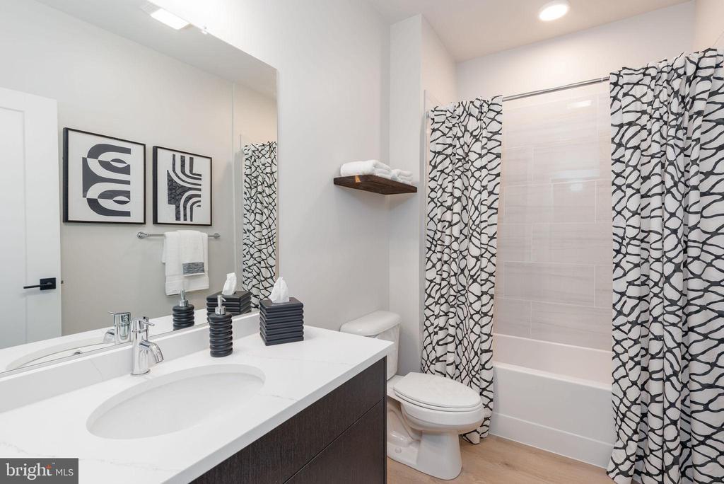 Rehoboth Beach, Delaware, 19971, United States, 3 Bedrooms Bedrooms, ,2 BathroomsBathrooms,Residential,For Sale,1939034