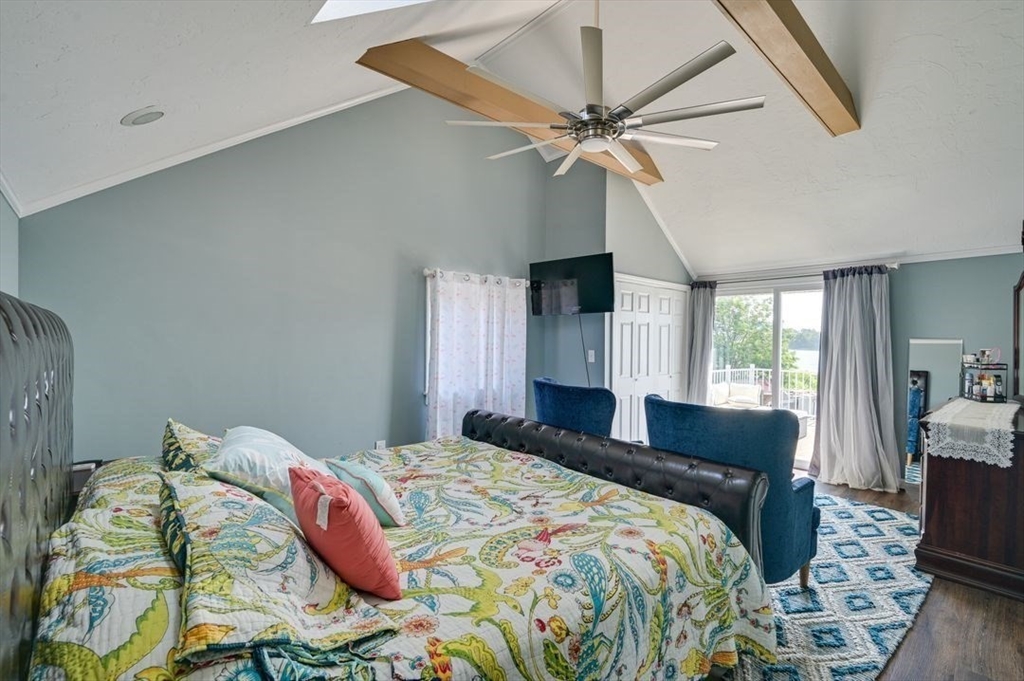 Weymouth, Massachusetts, 02191, United States, 3 Bedrooms Bedrooms, ,3 BathroomsBathrooms,Residential,For Sale,1862385