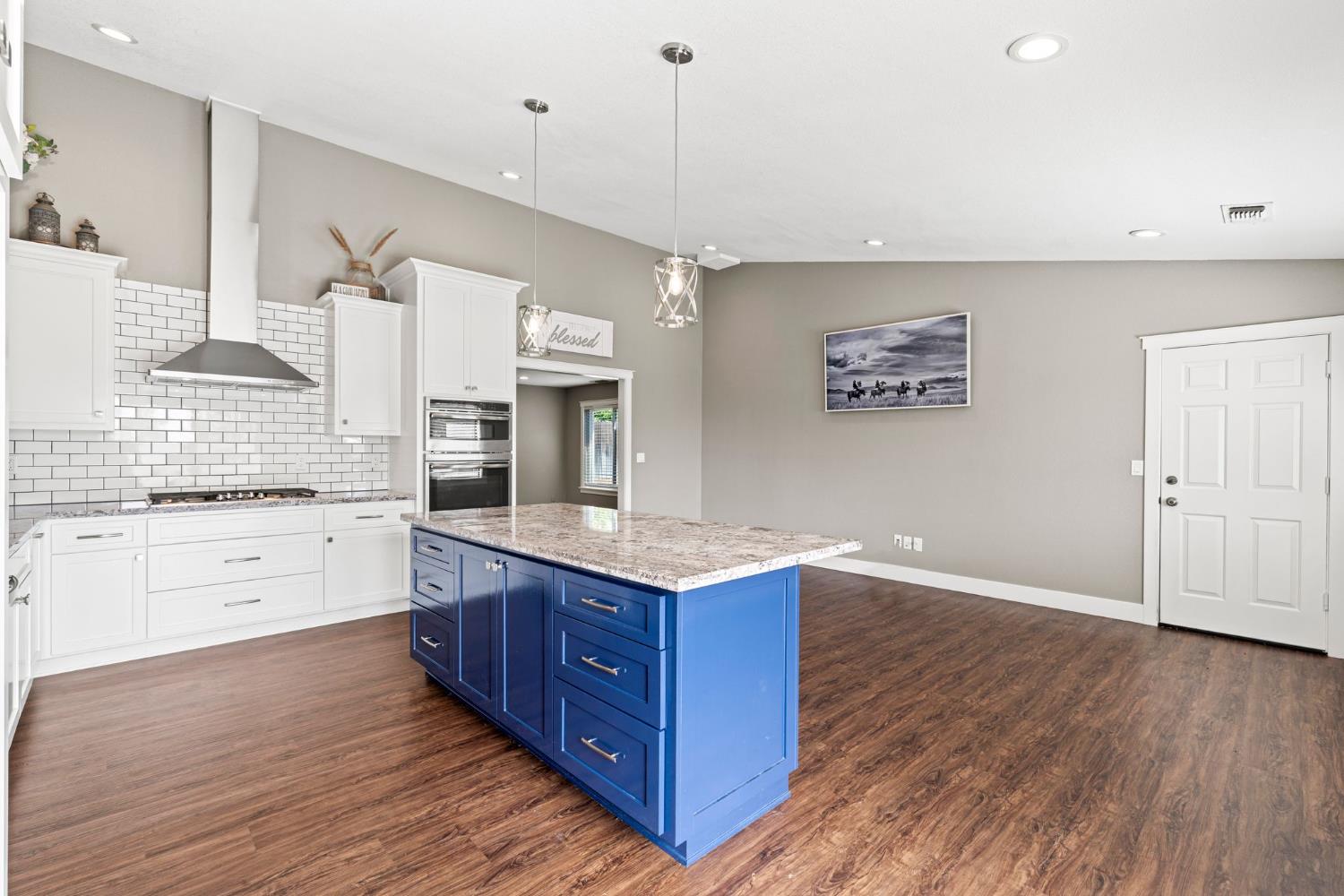 Auburn, California, 95603, United States, 3 Bedrooms Bedrooms, ,2 BathroomsBathrooms,Residential,For Sale,1956698