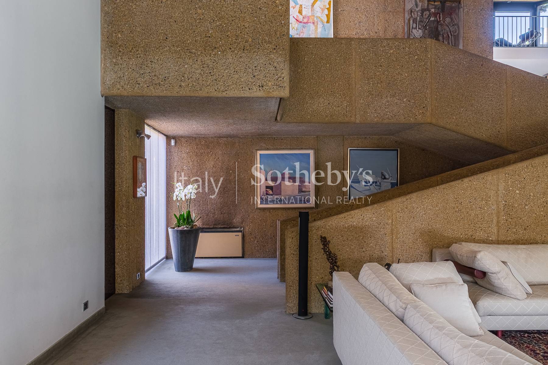  Designer villa surrounded by greenery - 物件實景