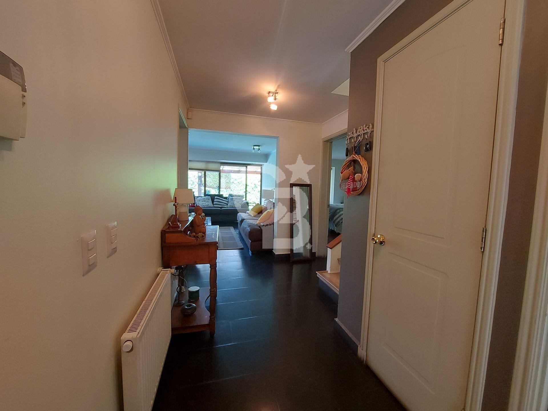 Huechuraba, Chile, 5 Bedrooms Bedrooms, ,4 BathroomsBathrooms,Residential,For Sale,2003220