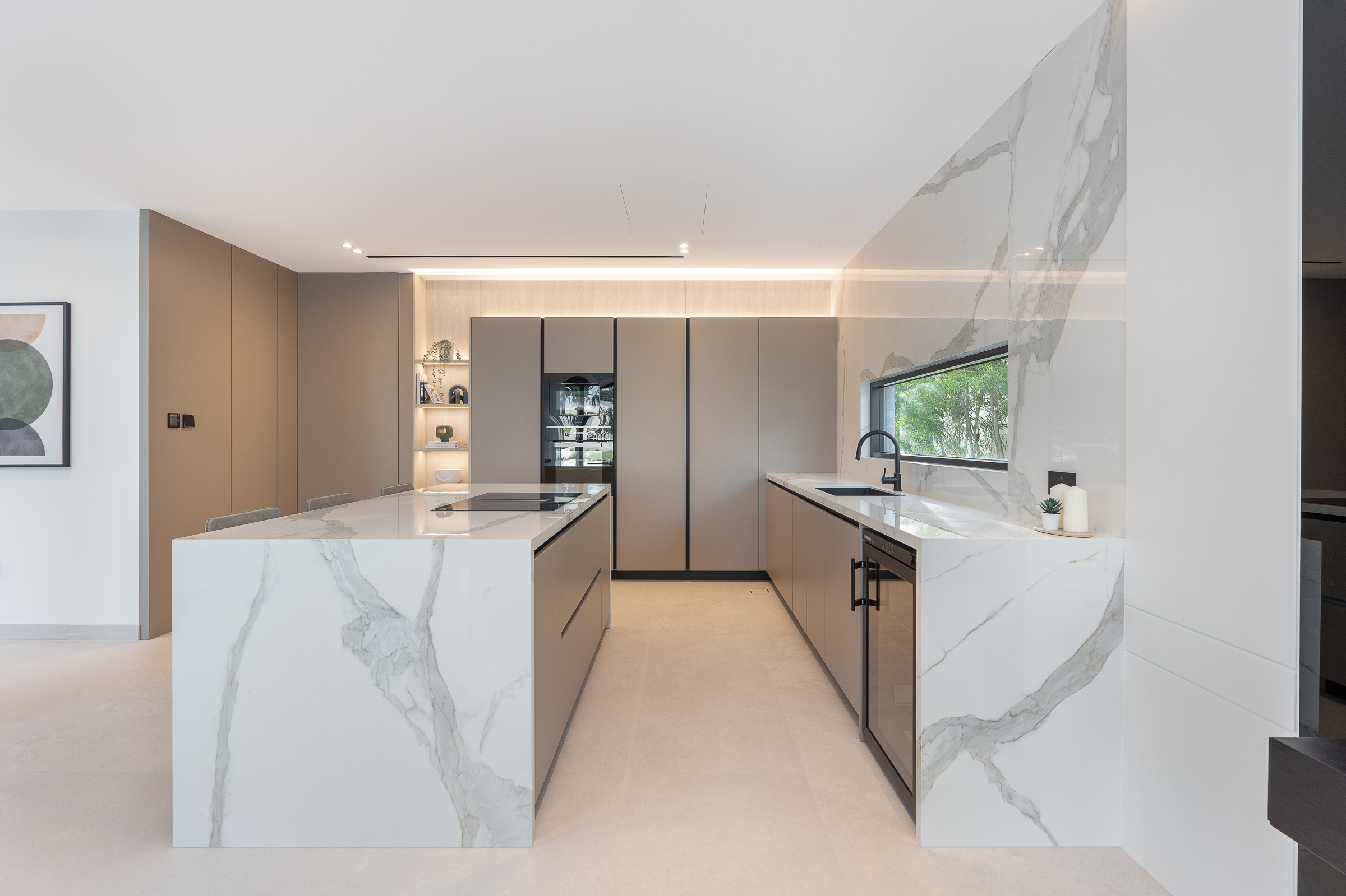  Exquisite Fully Furnished Lakefront Villa in Jumeirah Islands - 物件實景