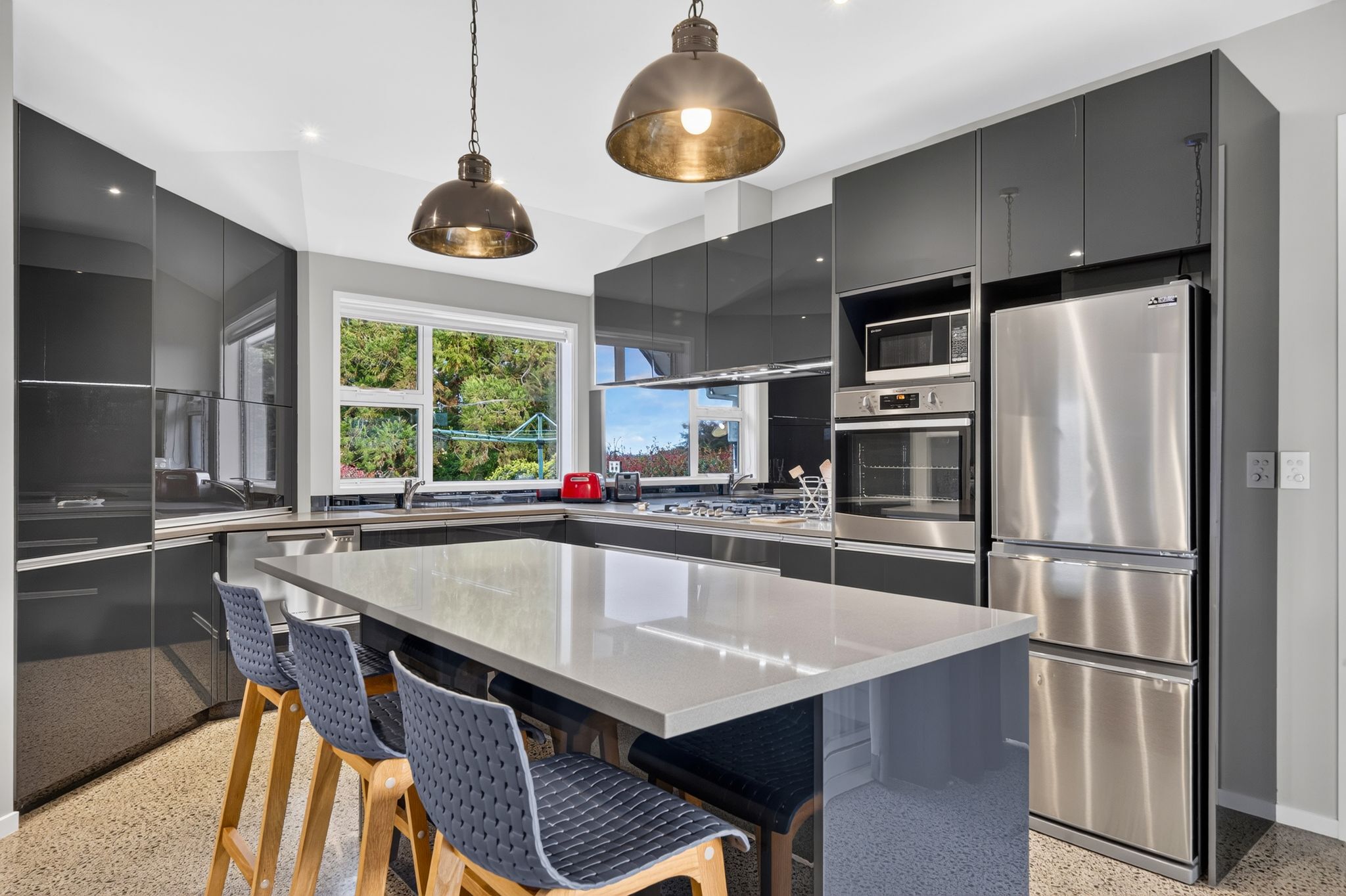  Bespoke in Design, Home and Income Retreat - 物件實景