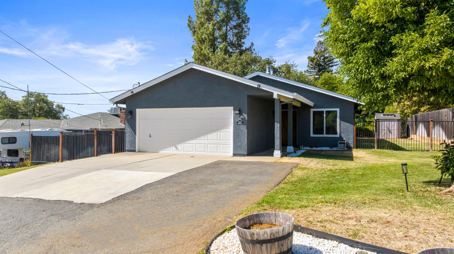 Auburn, California, 95603, United States, 3 Bedrooms Bedrooms, ,2 BathroomsBathrooms,Residential,For Sale,1956698