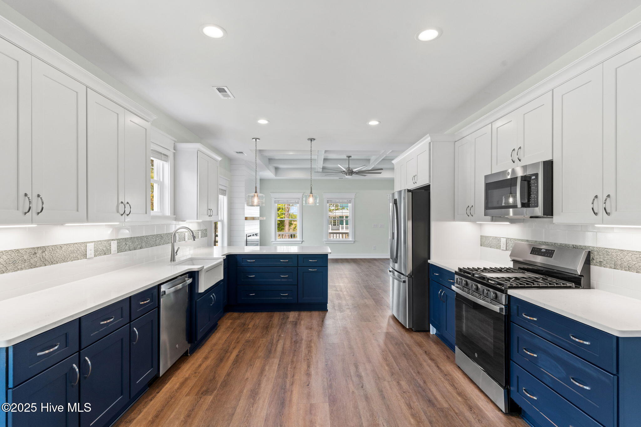 Oak Island, North Carolina, 28465, United States, 3 Bedrooms Bedrooms, ,2 BathroomsBathrooms,Residential,For Sale,1975486