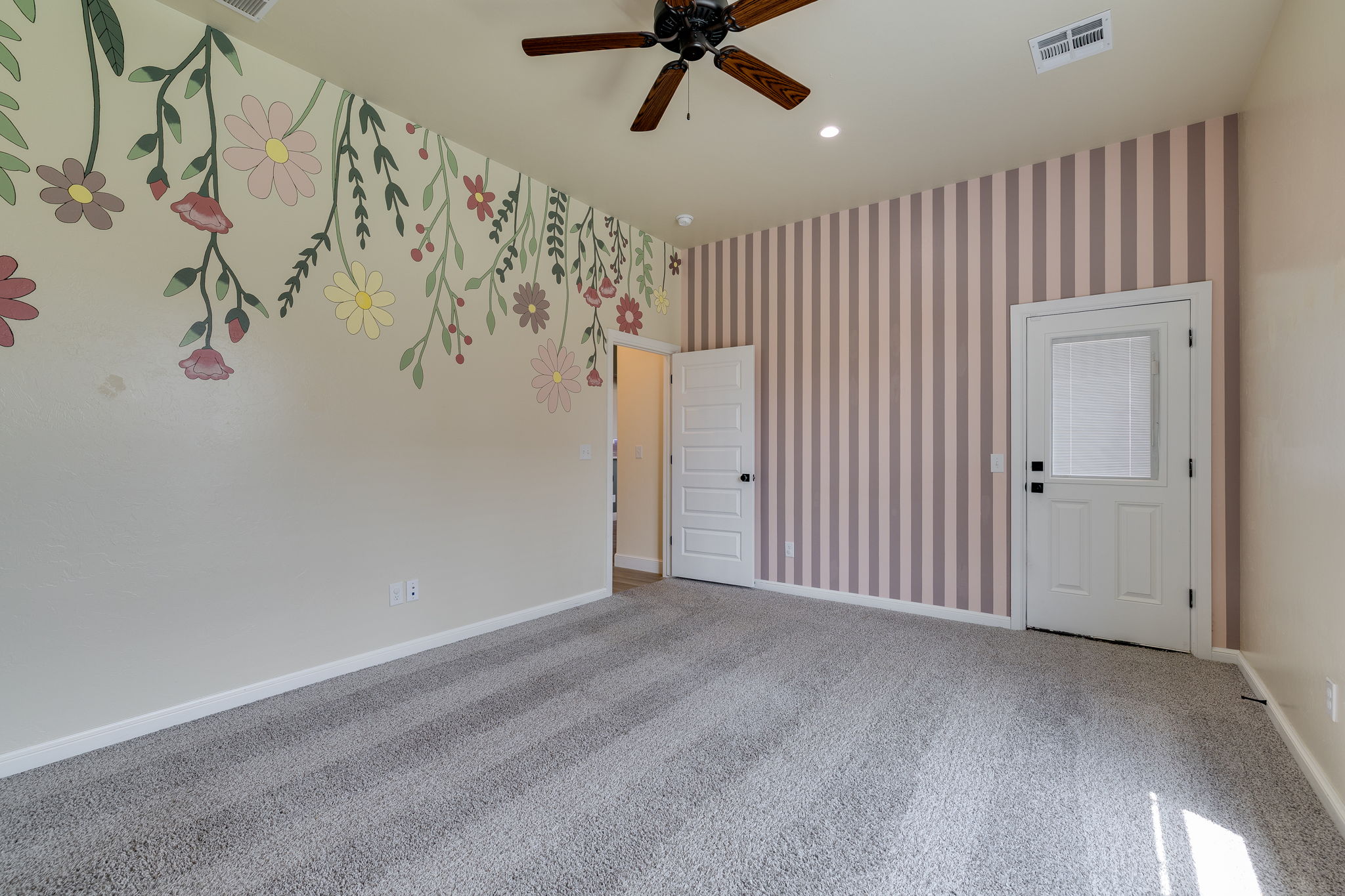  3904 Wedgewood Creek Drive, Oklahoma City, OK 73179 - 物件實景