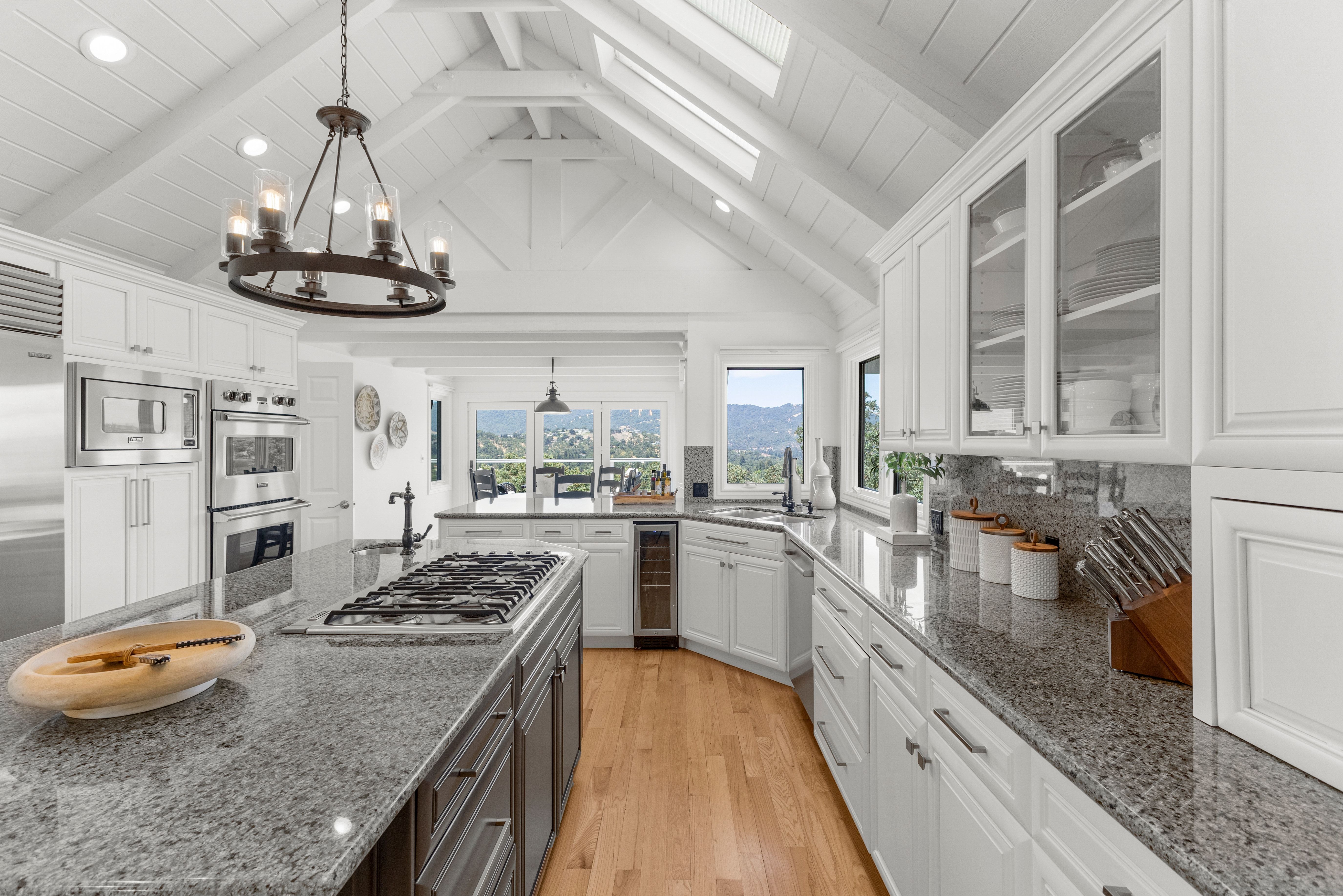  Sweeping Fairway Views Meet Rare Outdoor Living - 物件實景