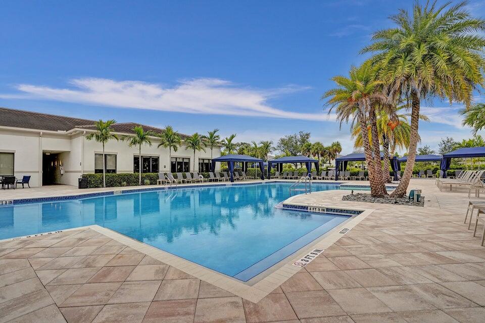 Delray Beach, Florida, 33446, United States, 4 Bedrooms Bedrooms, ,2 BathroomsBathrooms,Residential,For Sale,1898707