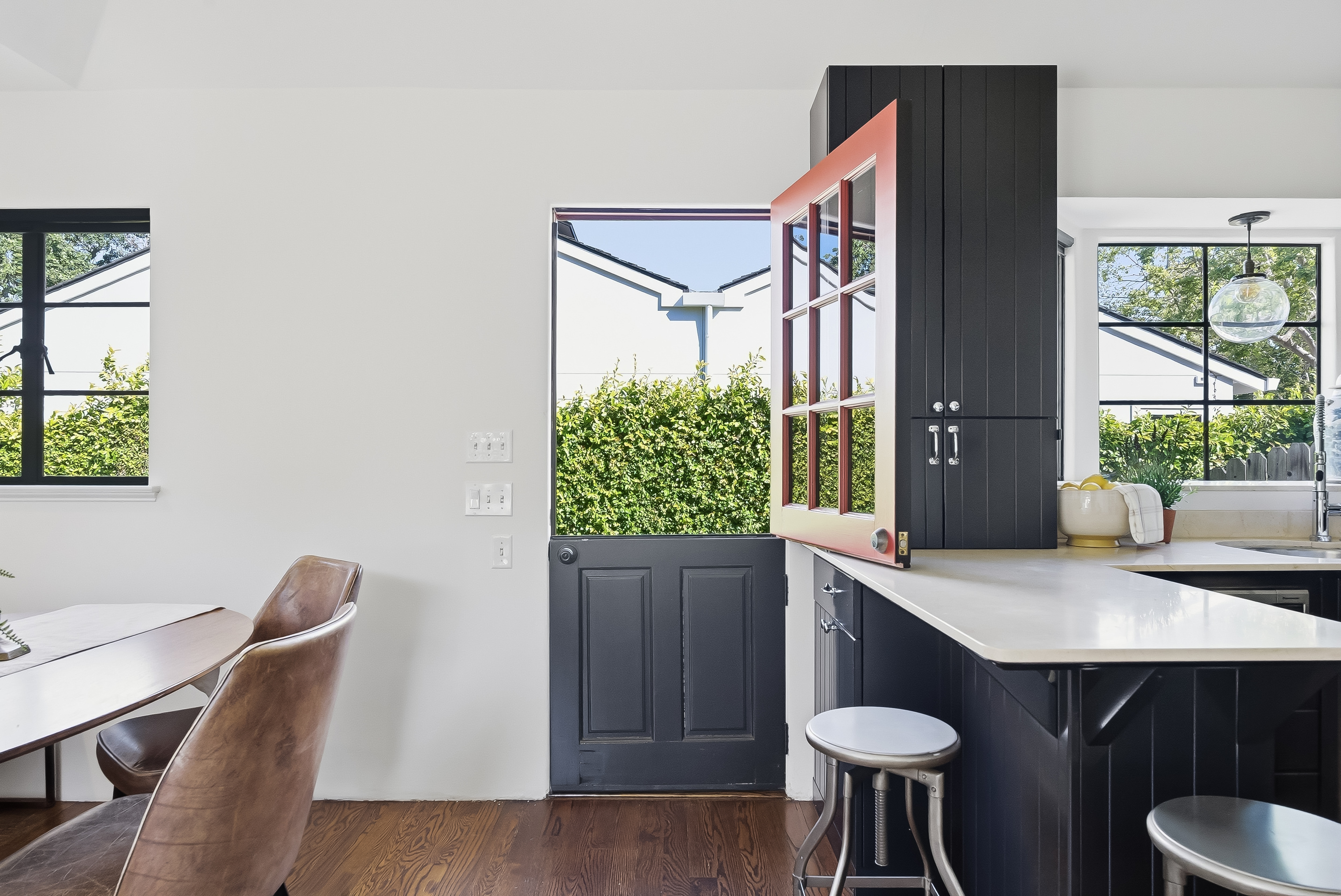  Exceptional Edgewood Park Home - 物件實景