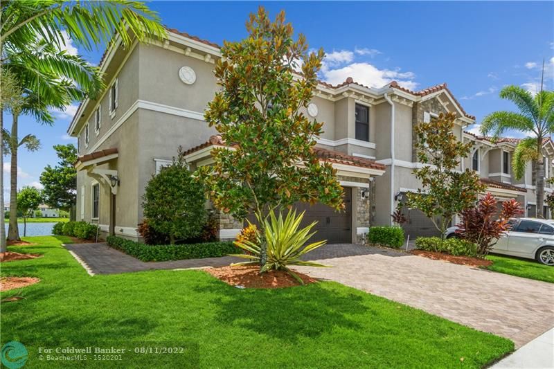 8452 Lake Majesty Ln, Unit #8452, Parkland, Florida, 33076, United States, 3 Bedrooms Bedrooms, ,3 BathroomsBathrooms,Residential,For Sale,8452 Lake Majesty Ln, Unit #8452,1663284