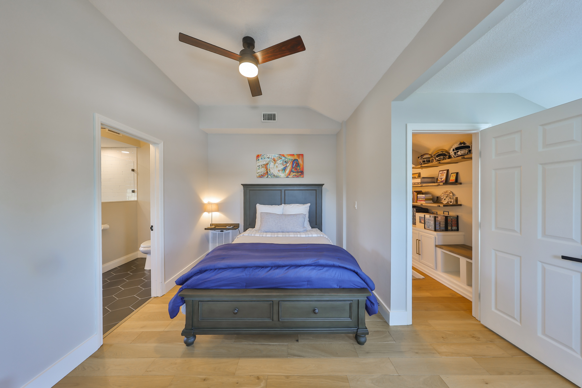 Apollo Beach, Florida, 33572, United States, 4 Bedrooms Bedrooms, ,4 BathroomsBathrooms,Residential,For Sale,1977778