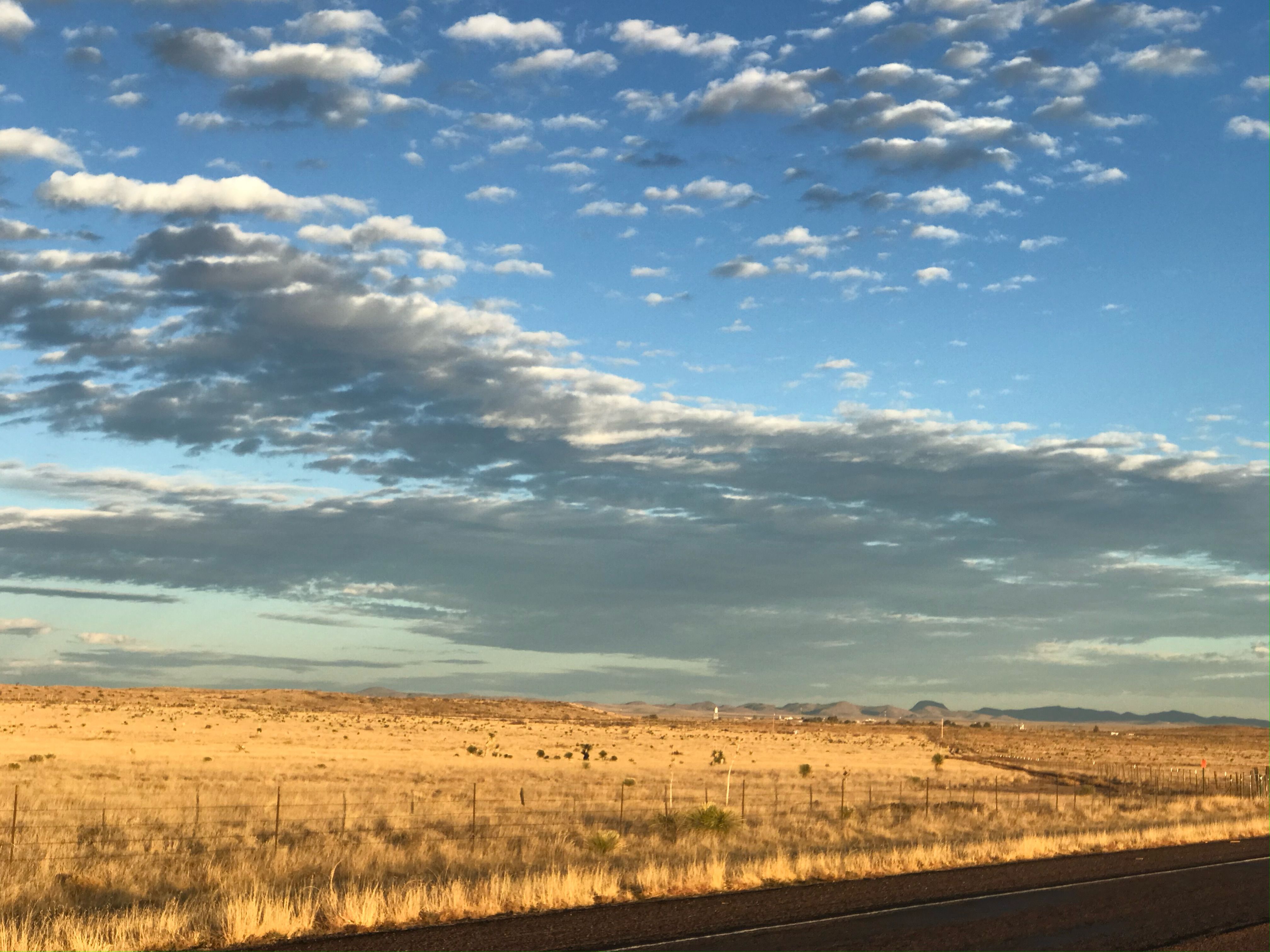  18311 Hwy 90, Marfa, TX 79843 - 物件實景