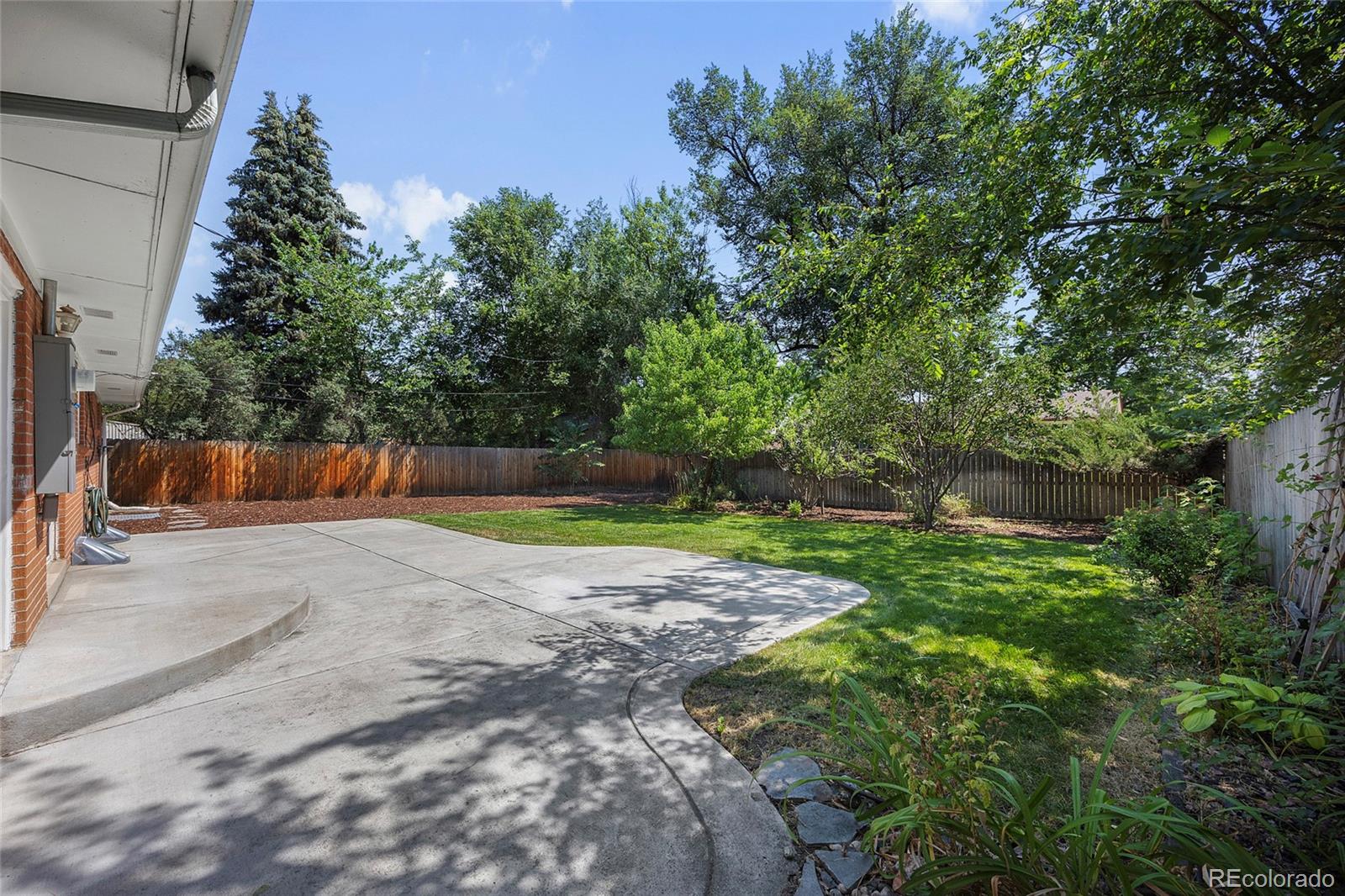 Denver, Colorado, 80224, United States, 4 Bedrooms Bedrooms, ,2 BathroomsBathrooms,Residential,For Sale,1907590