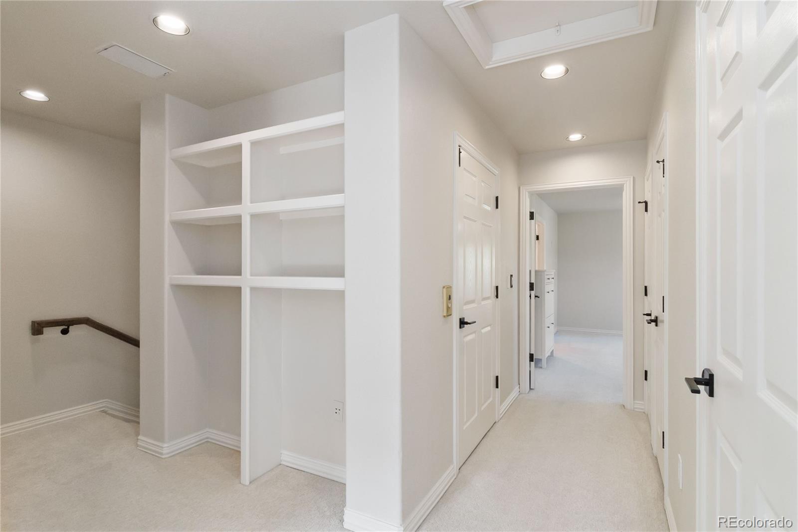 Aurora, Colorado, 80014, United States, 4 Bedrooms Bedrooms, ,Residential,For Sale,1986115