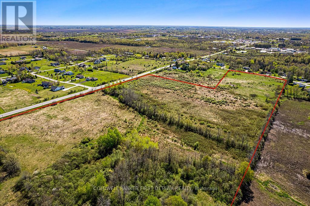 TAY VALLEY, Ontario, K7H 3C9, CA, ,Residential,For Sale,1867366