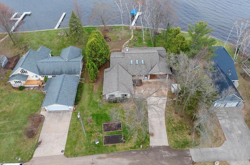 SHAWANO, Wisconsin, 54166, United States, 3 Bedrooms Bedrooms, ,2 BathroomsBathrooms,Residential,For Sale,1792978