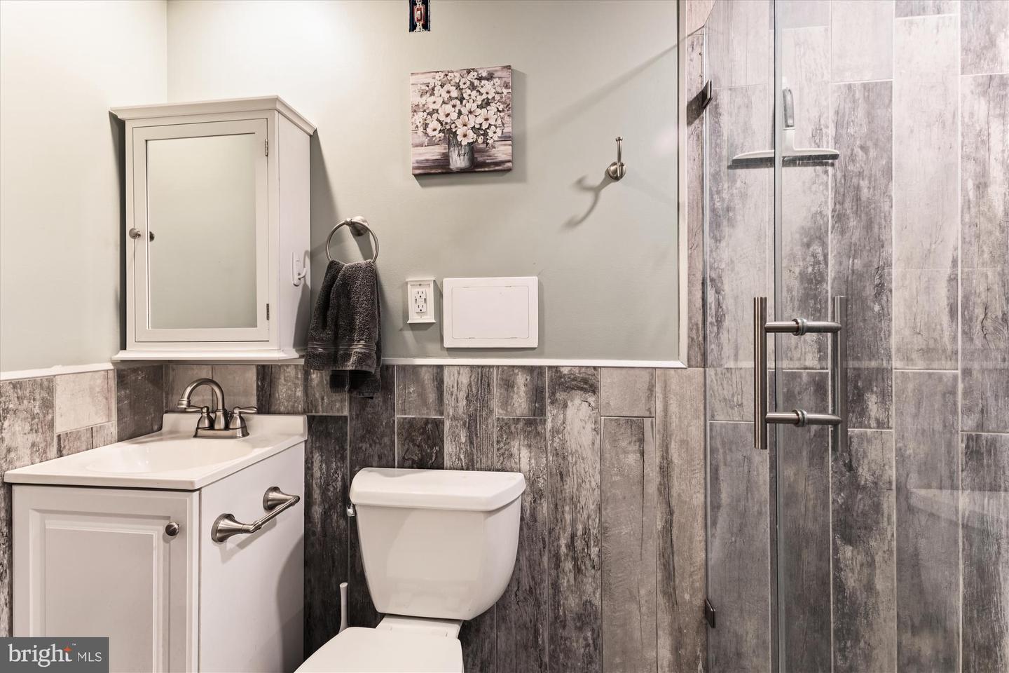 Stevensville, Maryland, 21666, United States, 5 Bedrooms Bedrooms, ,3 BathroomsBathrooms,Residential,For Sale,2003489